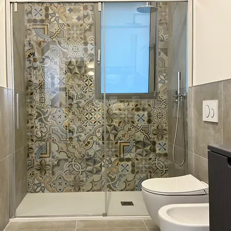 Daire Laus Andrea Da Luxury & Design 2 *